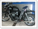 Mobile Motorrad-Rahmenvermessung an Triumph Bonneville